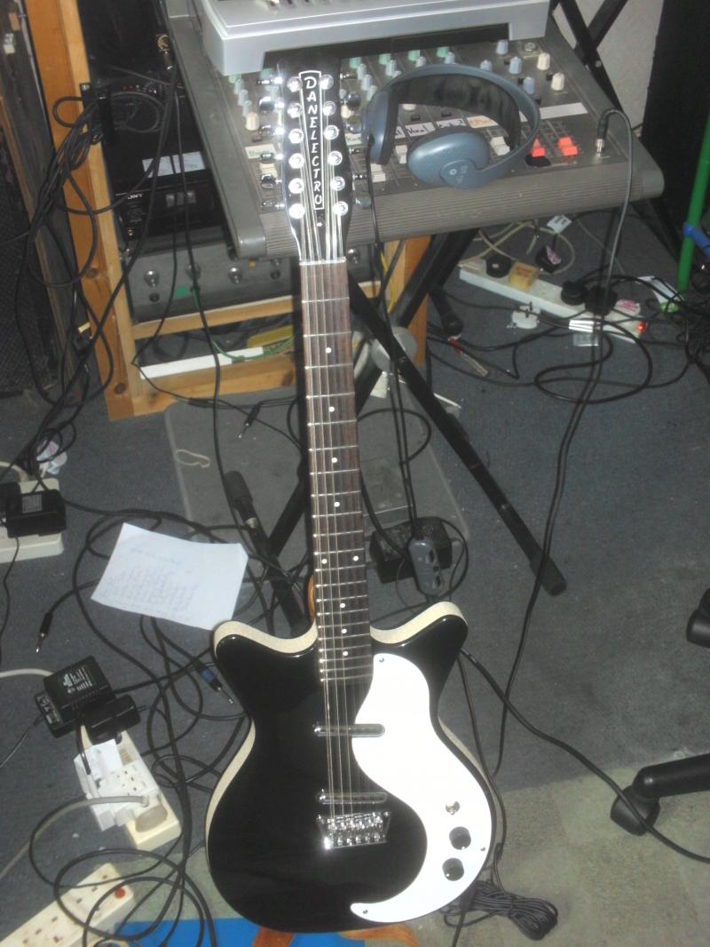 12 string Danelectro
